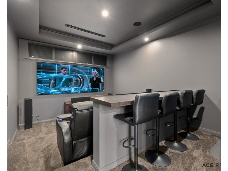 16 Gairloch Street, Applecross WA 6153