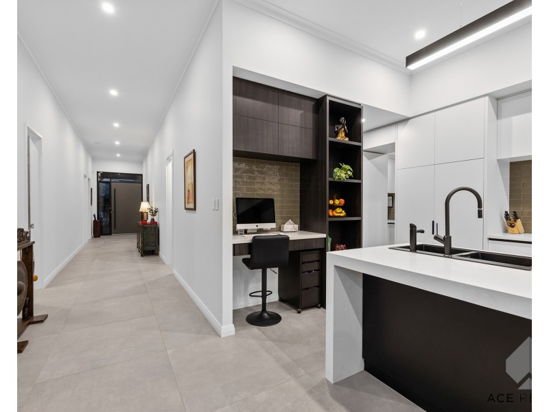 16 Gairloch Street, Applecross WA 6153