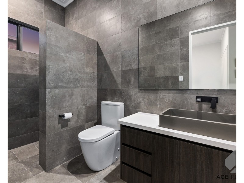 16 Gairloch Street, Applecross WA 6153