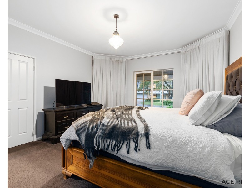 3 Jones Close, Winthrop WA 6150