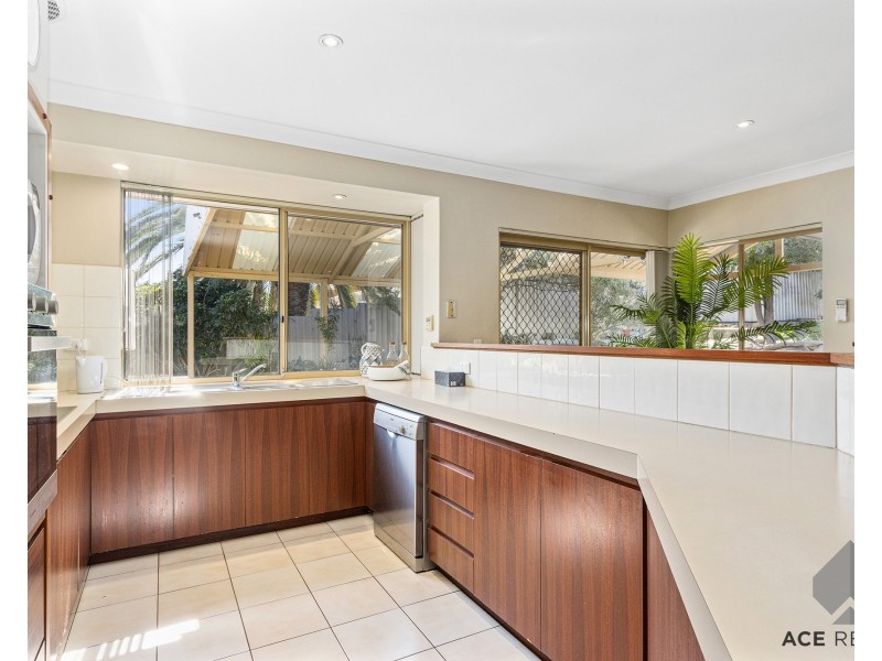 20 Kingsford Drive, Willetton WA 6155