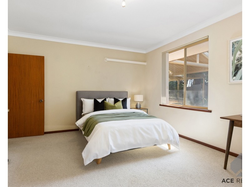 20 Kingsford Drive, Willetton WA 6155