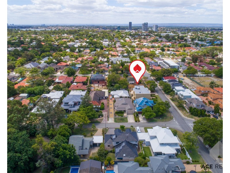 36 Macrae Road, Applecross WA 6153