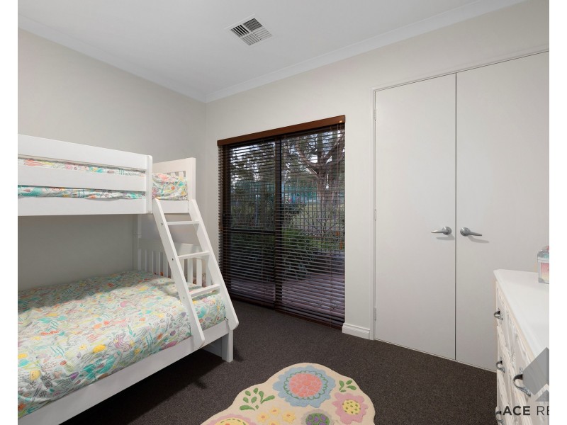 30 Dunvegan Road, Applecross WA 6153