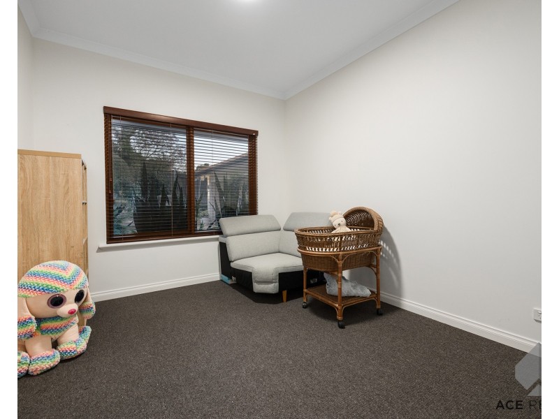 30 Dunvegan Road, Applecross WA 6153
