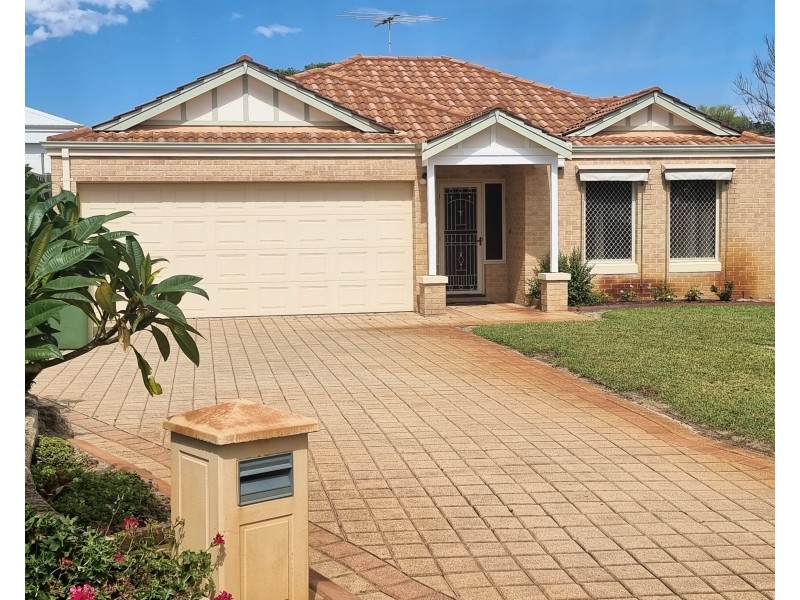 16 Welby Place, Myaree WA 6154