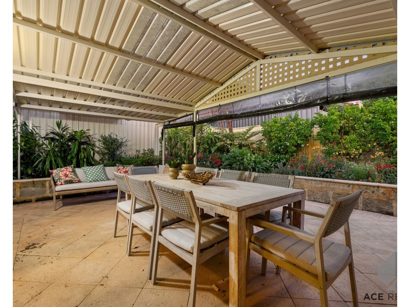16 Welby Place, Myaree WA 6154