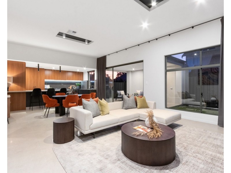 32 Raymond Street, Mount Pleasant WA 6153