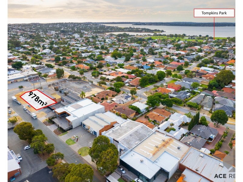 1 Shields Crescent, Booragoon WA 6154