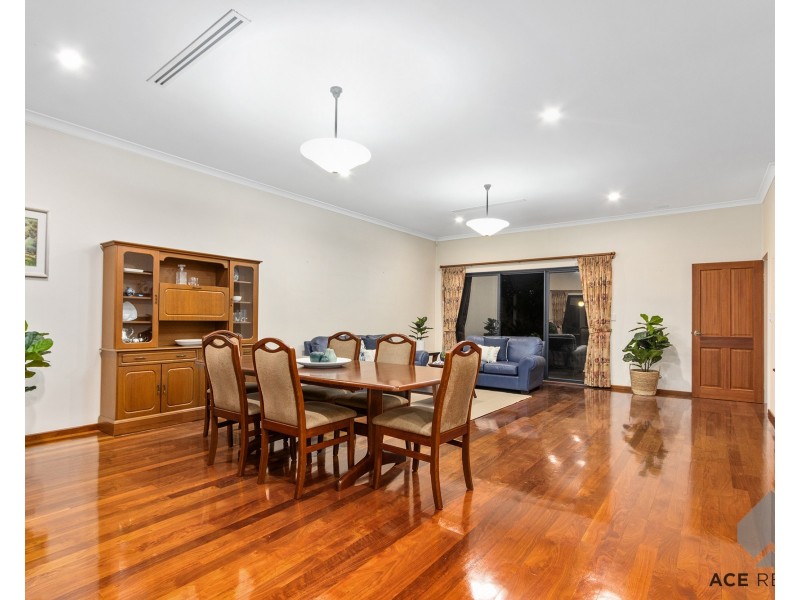 81A Tweeddale Road, Applecross WA 6153