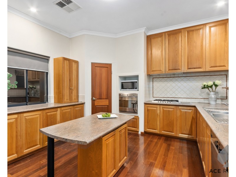 81A Tweeddale Road, Applecross WA 6153