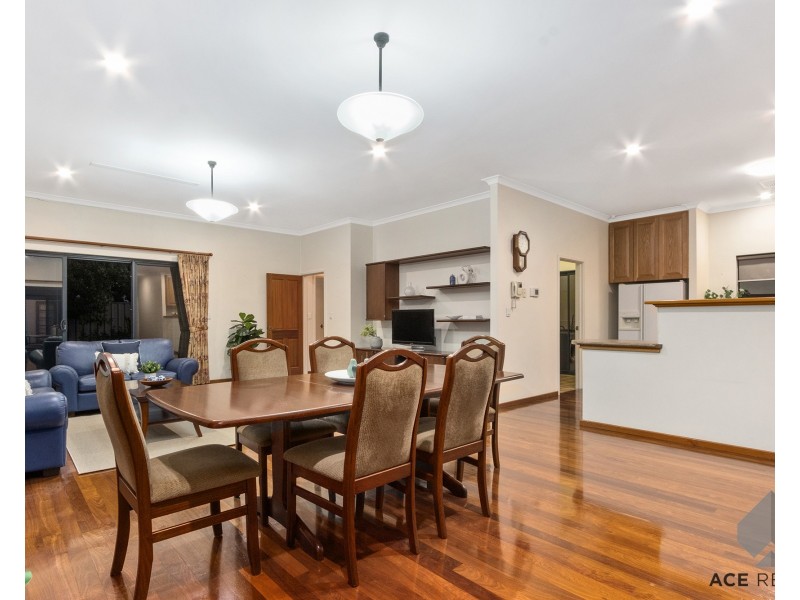 81A Tweeddale Road, Applecross WA 6153