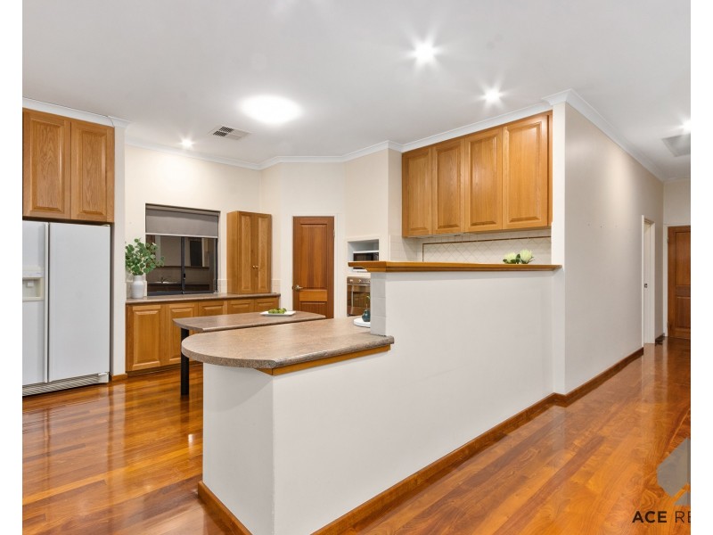 81A Tweeddale Road, Applecross WA 6153