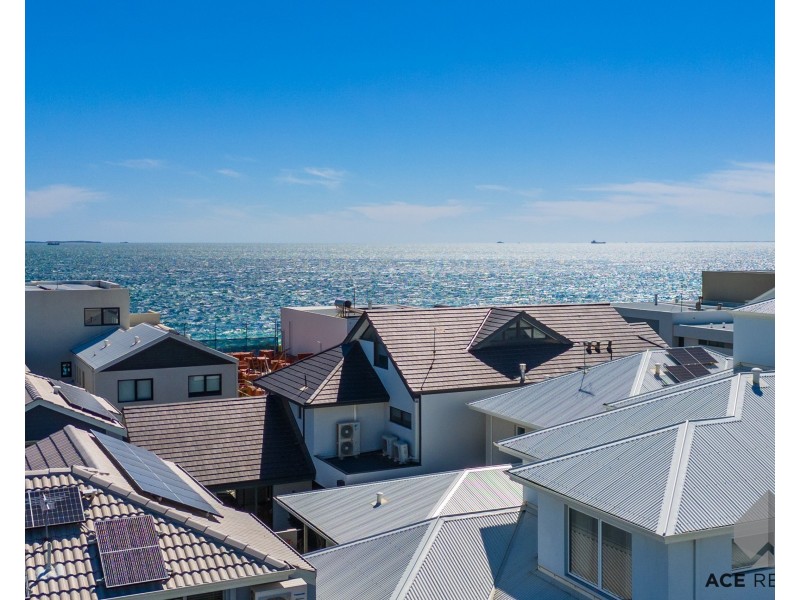 15 Orsino Boulevard, North Coogee WA 6163