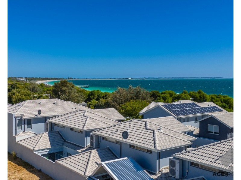 15 Orsino Boulevard, North Coogee WA 6163