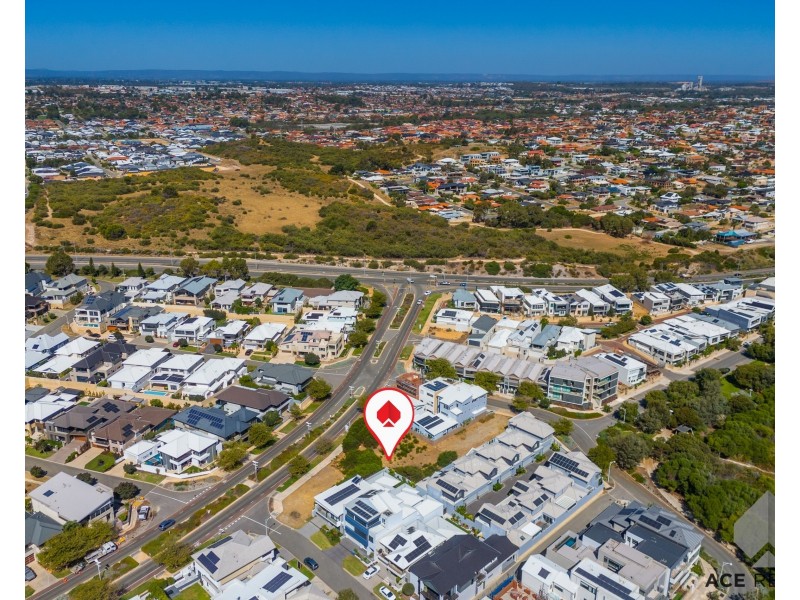 15 Orsino Boulevard, North Coogee WA 6163