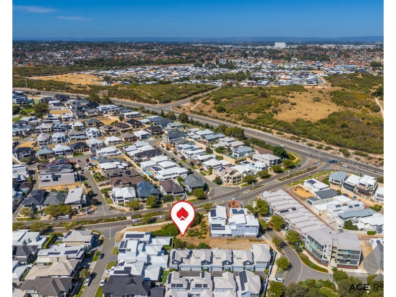 15 Orsino Boulevard, North Coogee WA 6163