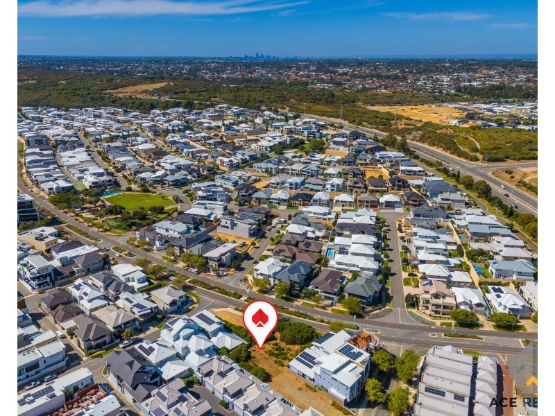 15 Orsino Boulevard, North Coogee WA 6163