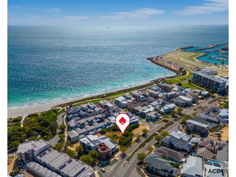 15 Orsino Boulevard, North Coogee WA 6163