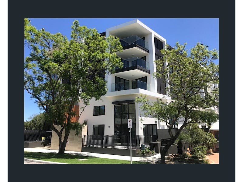 8 Macrae Road, Applecross WA 6153