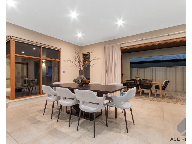 2D Third Avenue, Applecross WA 6153