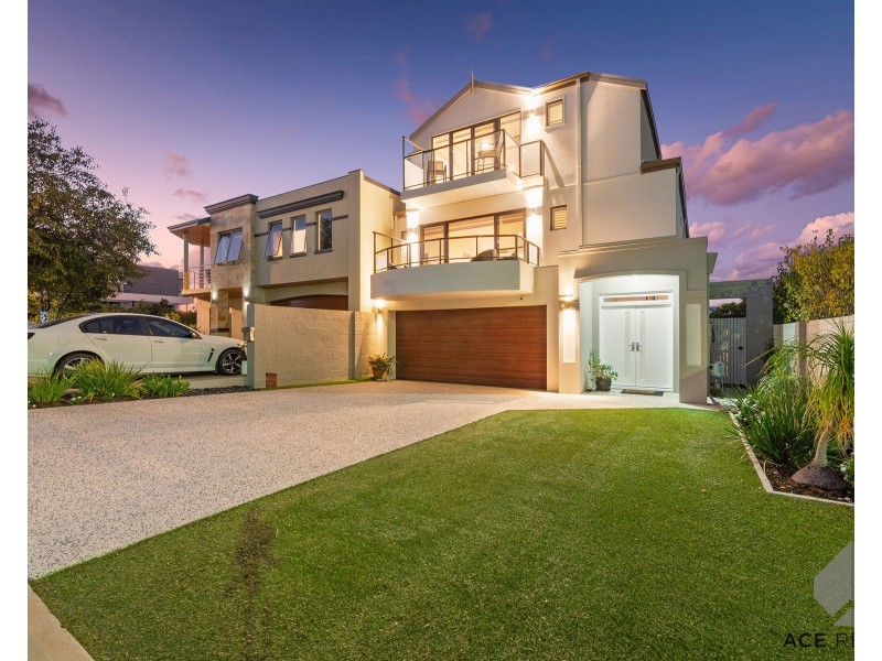 14B Dee Road, Applecross WA 6153