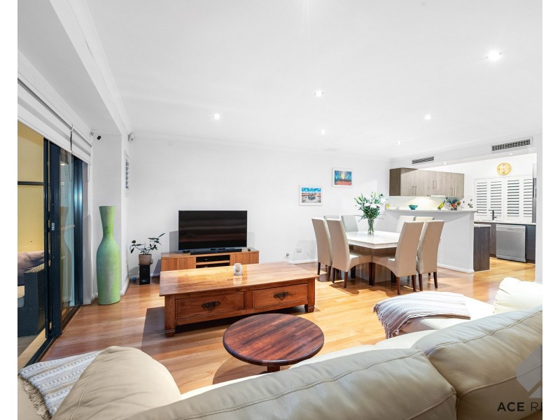 14B Dee Road, Applecross WA 6153