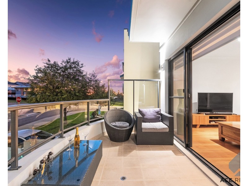 14B Dee Road, Applecross WA 6153