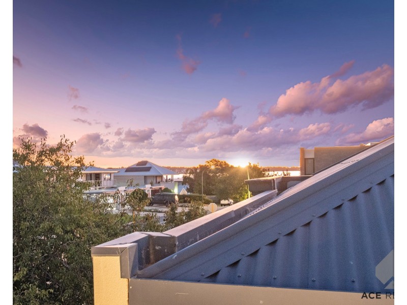 14B Dee Road, Applecross WA 6153