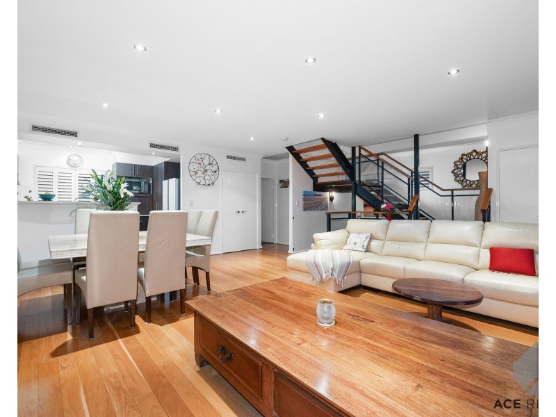 14B Dee Road, Applecross WA 6153