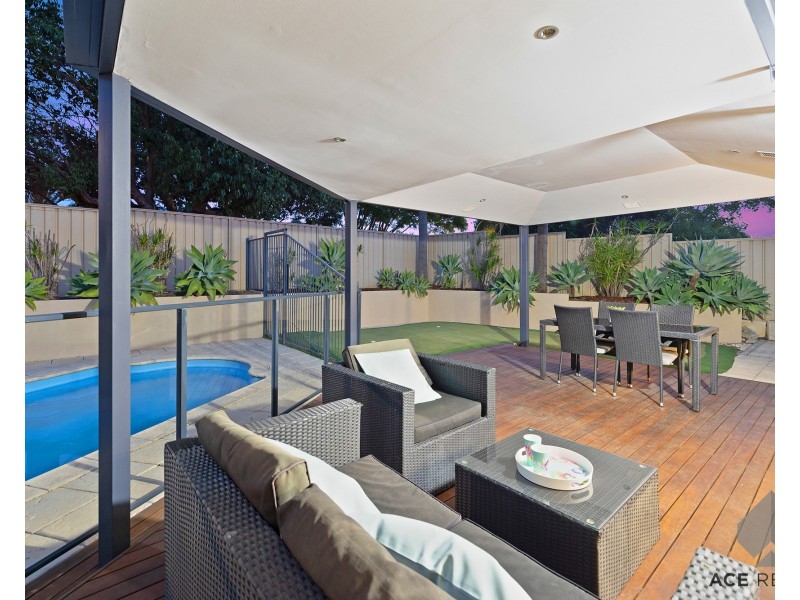 185 Ardross Street, Ardross WA 6153