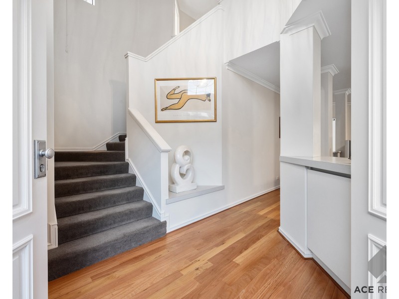 6/11 Macleod Road, Applecross WA 6153