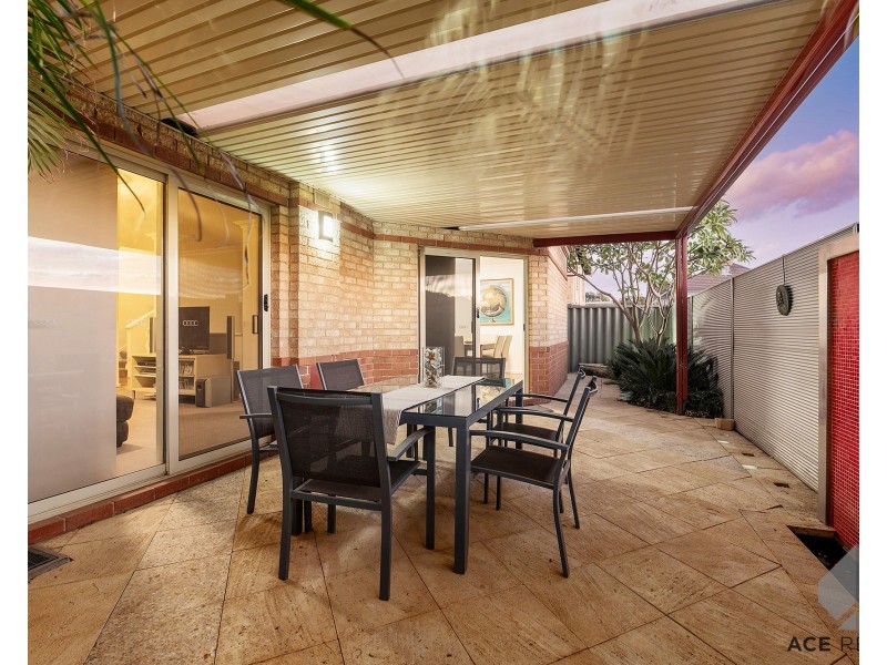 6/11 Macleod Road, Applecross WA 6153