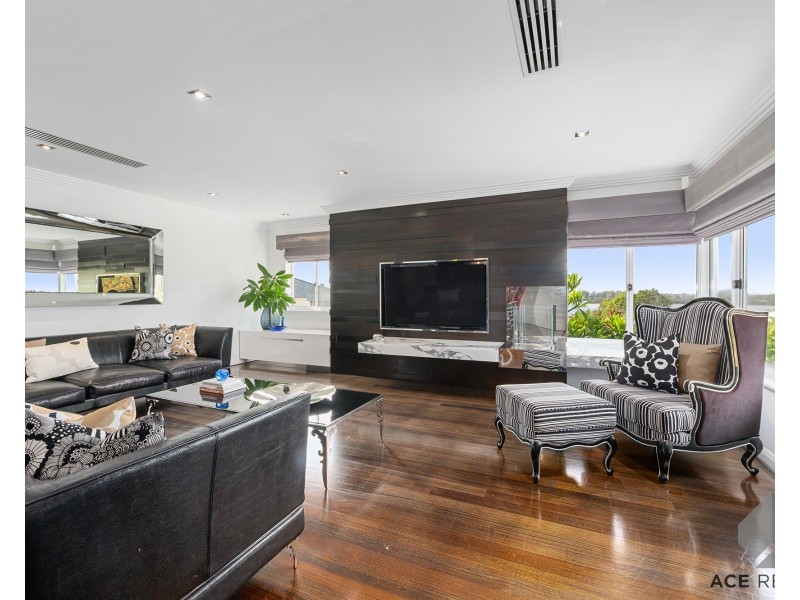 26 Mount View Terrace, Mount Pleasant WA 6153