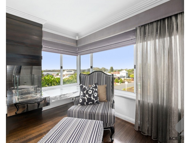 26 Mount View Terrace, Mount Pleasant WA 6153