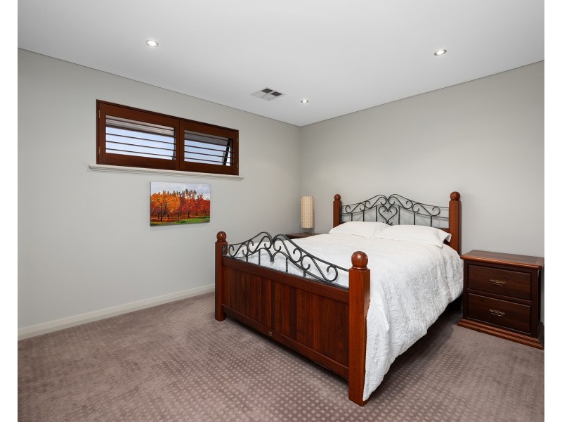 16A Nisbet Road, Applecross WA 6153