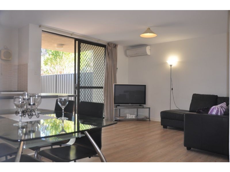 4/392 Canning Highway, Como WA 6152