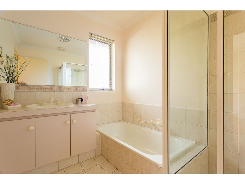 3a Glenelg Street, Applecross WA 6153