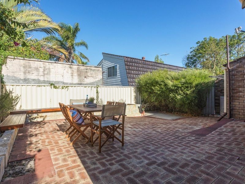 4/62 Axford Street, Como WA 6152