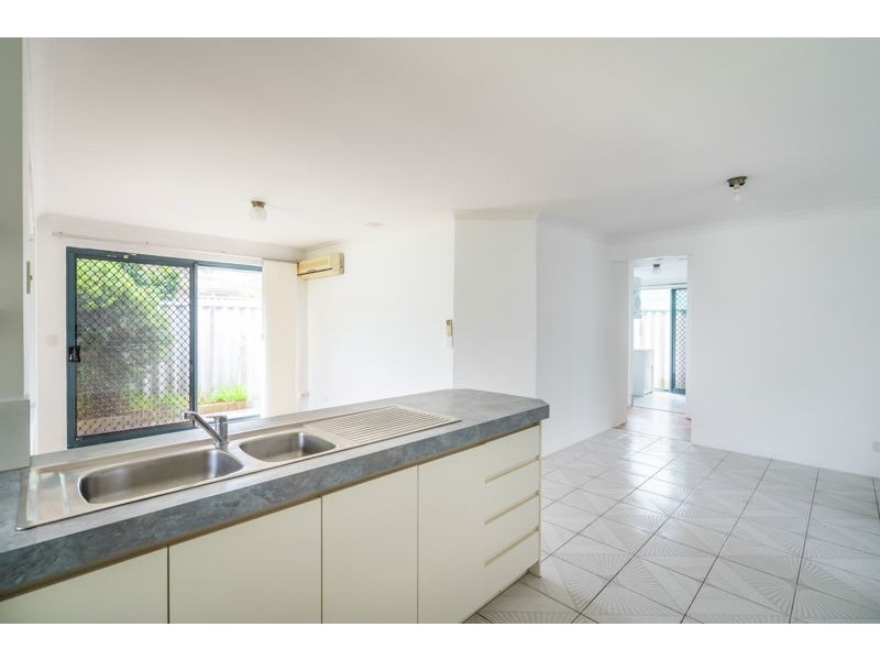 7B Corona Crescent, Cannington WA 6107
