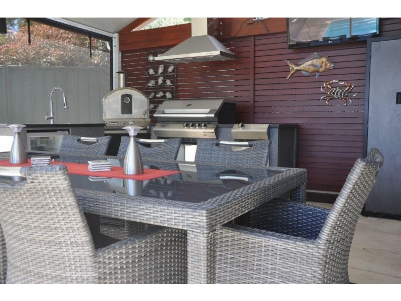 24 Alvah Street, St James WA 6102