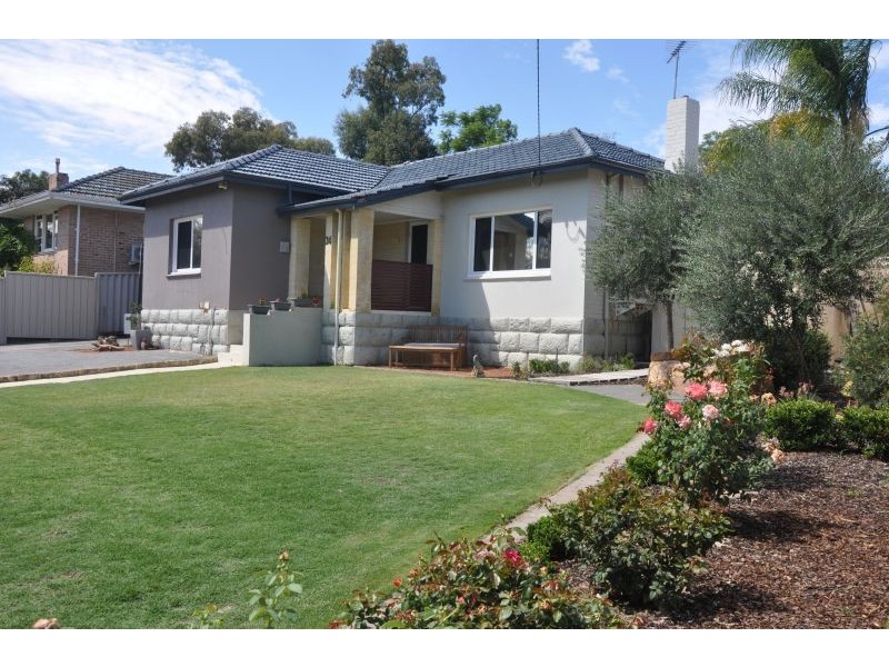 24 Alvah Street, St James WA 6102