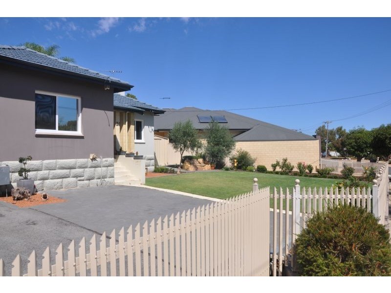 24 Alvah Street, St James WA 6102