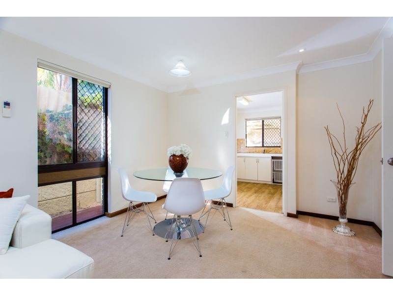 4/62 Axford Street, Como WA 6152