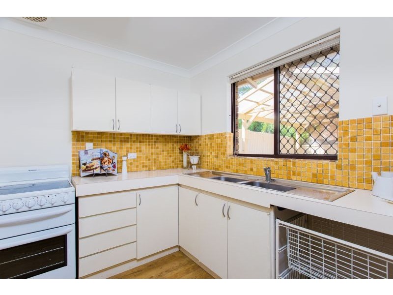 4/62 Axford Street, Como WA 6152