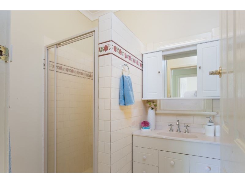 2/69 Park Street, Como WA 6152