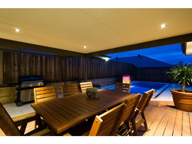 3 Newington Pass, Ellenbrook WA 6069