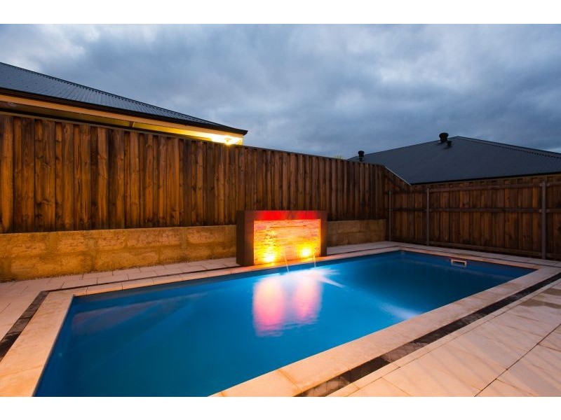 3 Newington Pass, Ellenbrook WA 6069
