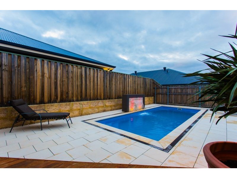 3 Newington Pass, Ellenbrook WA 6069