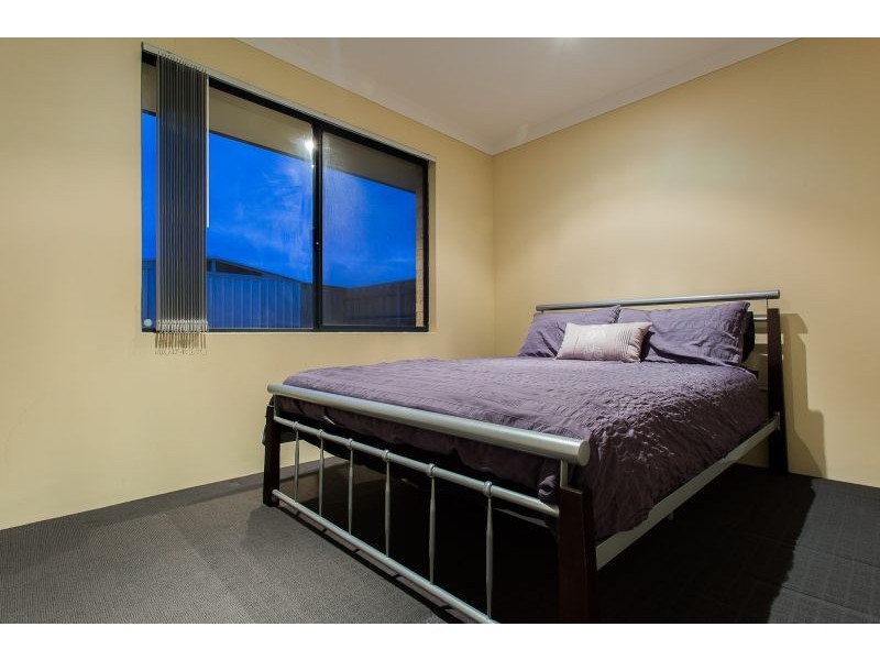 3 Newington Pass, Ellenbrook WA 6069